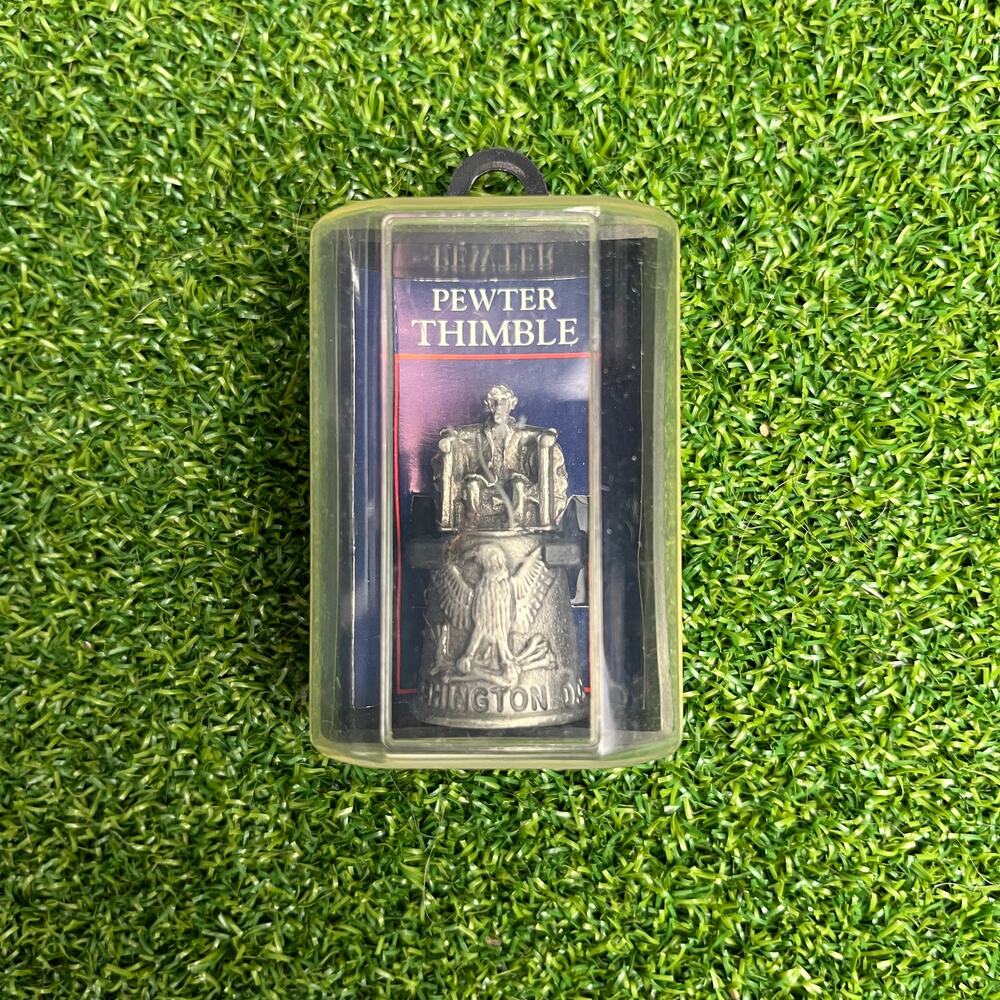 Pewter Thimble Seated Abraham Lincoln Memorial Washington DC